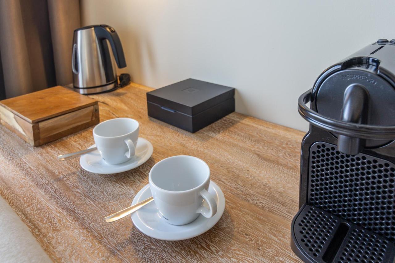Zahara Beach & Spa By Qhotels - Adults Recommended Zahara de los Atunes Extérieur photo A Nespresso coffee machine in a hotel room