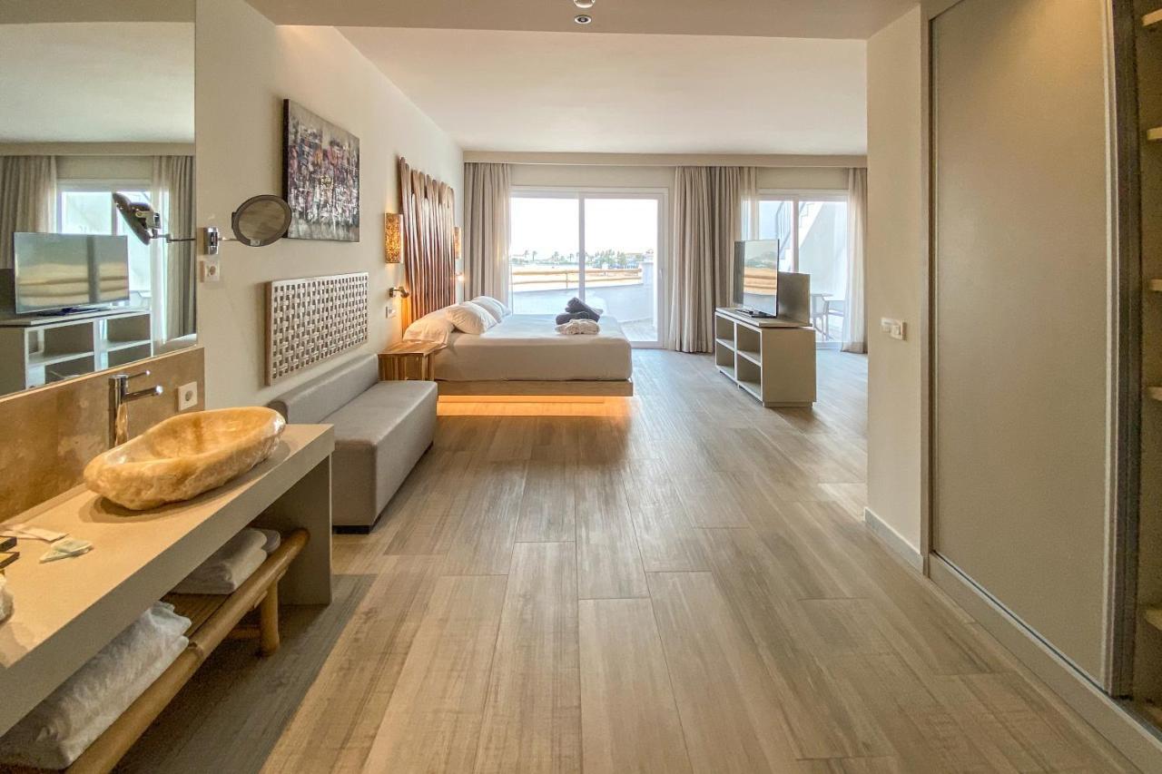 Zahara Beach & Spa By Qhotels - Adults Recommended Zahara de los Atunes Extérieur photo Deluxe room