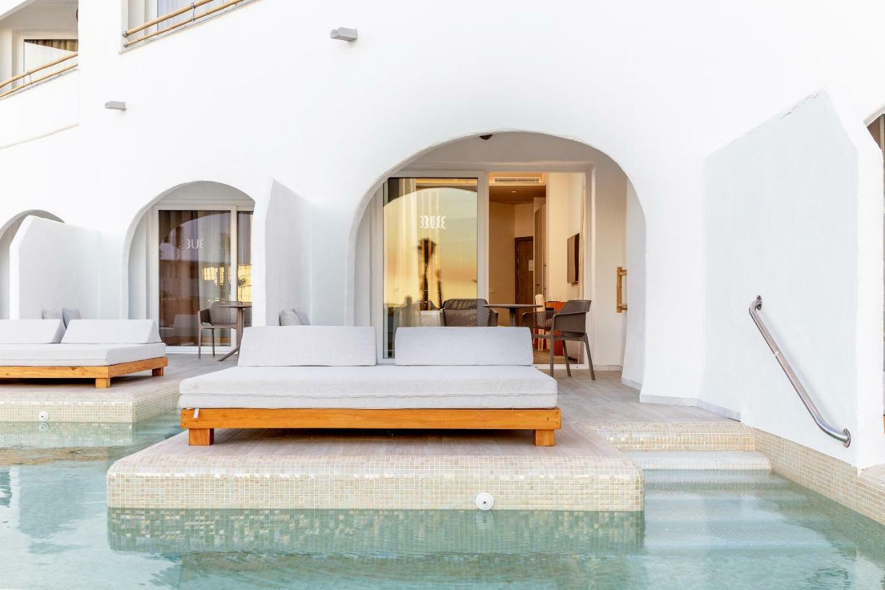 Zahara Beach & Spa By Qhotels - Adults Recommended Zahara de los Atunes Extérieur photo A private pool at the hotel